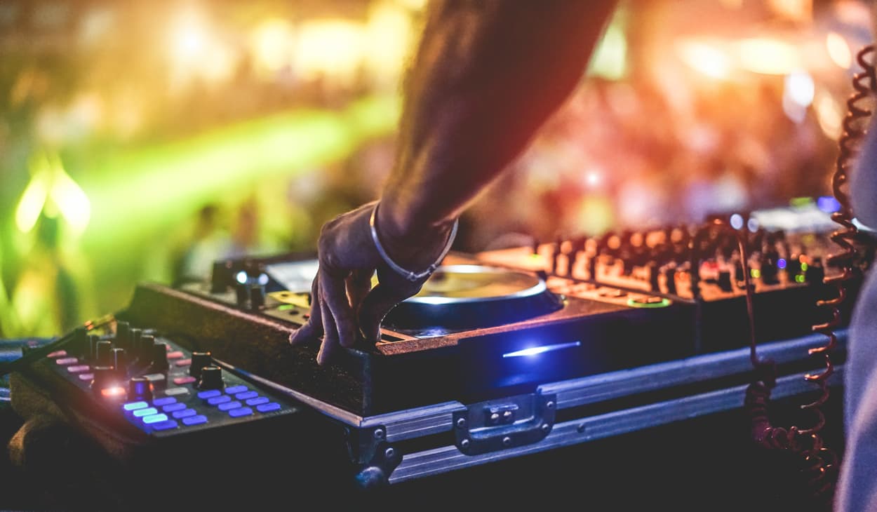 Kony Band: Trupă nuntă premium pentru evenimente elegante